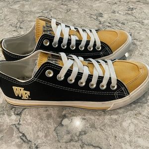 Wake Forest sneakers tennis shoes unisex size 10 women’s / size 8 men’s